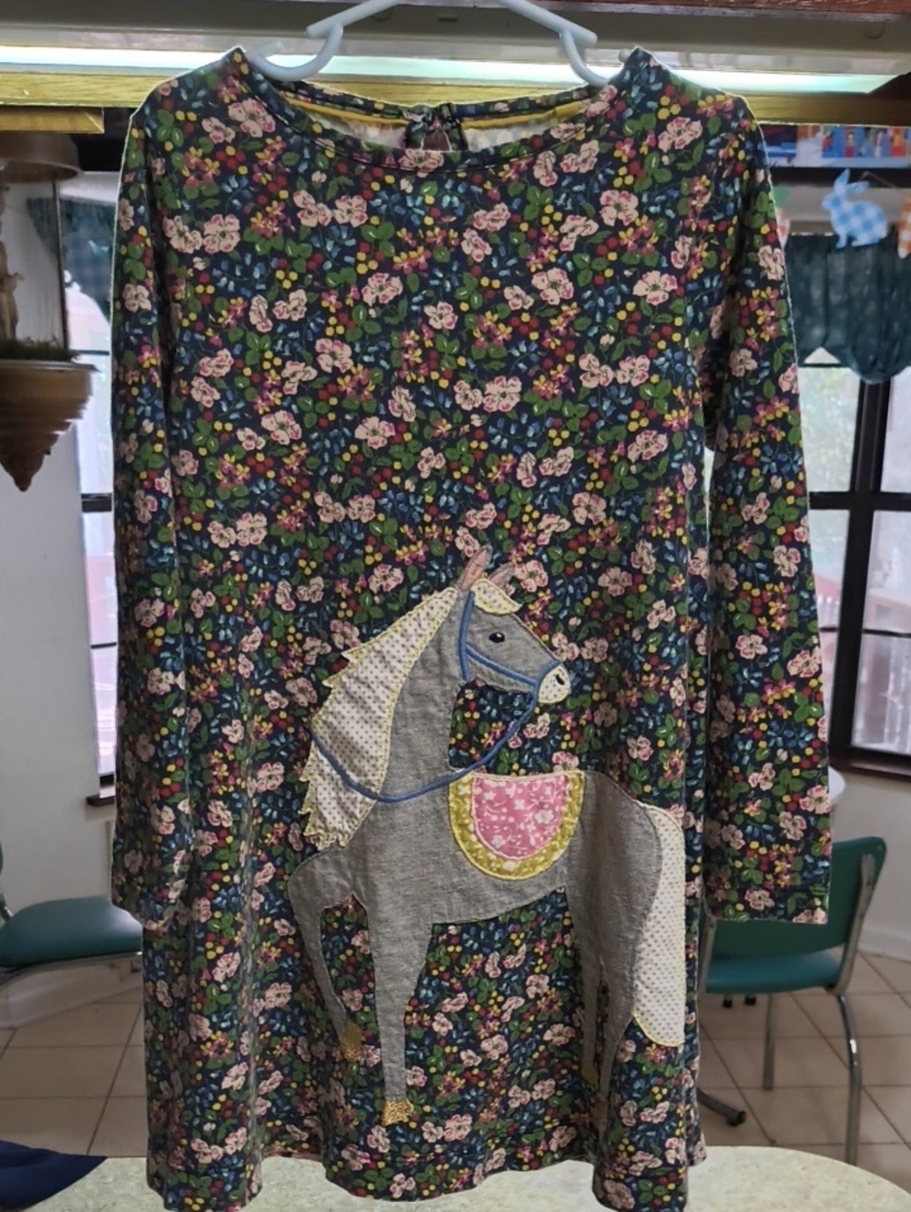 Mini Boden Navy Floral Long Sleeve Dress with Horse Applique Sz 5-6 GUC.